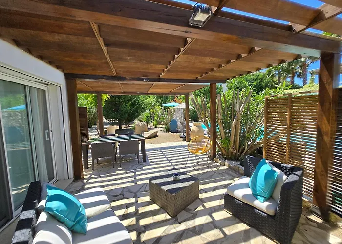 Villa Petra Bianca Suites & Chambres